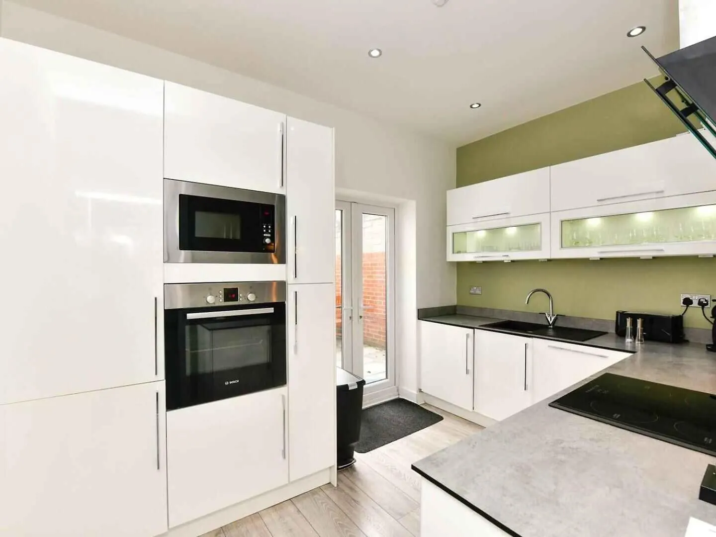 Cohost Partners Spacious 3 Bed Retreat Cardiff Guest house