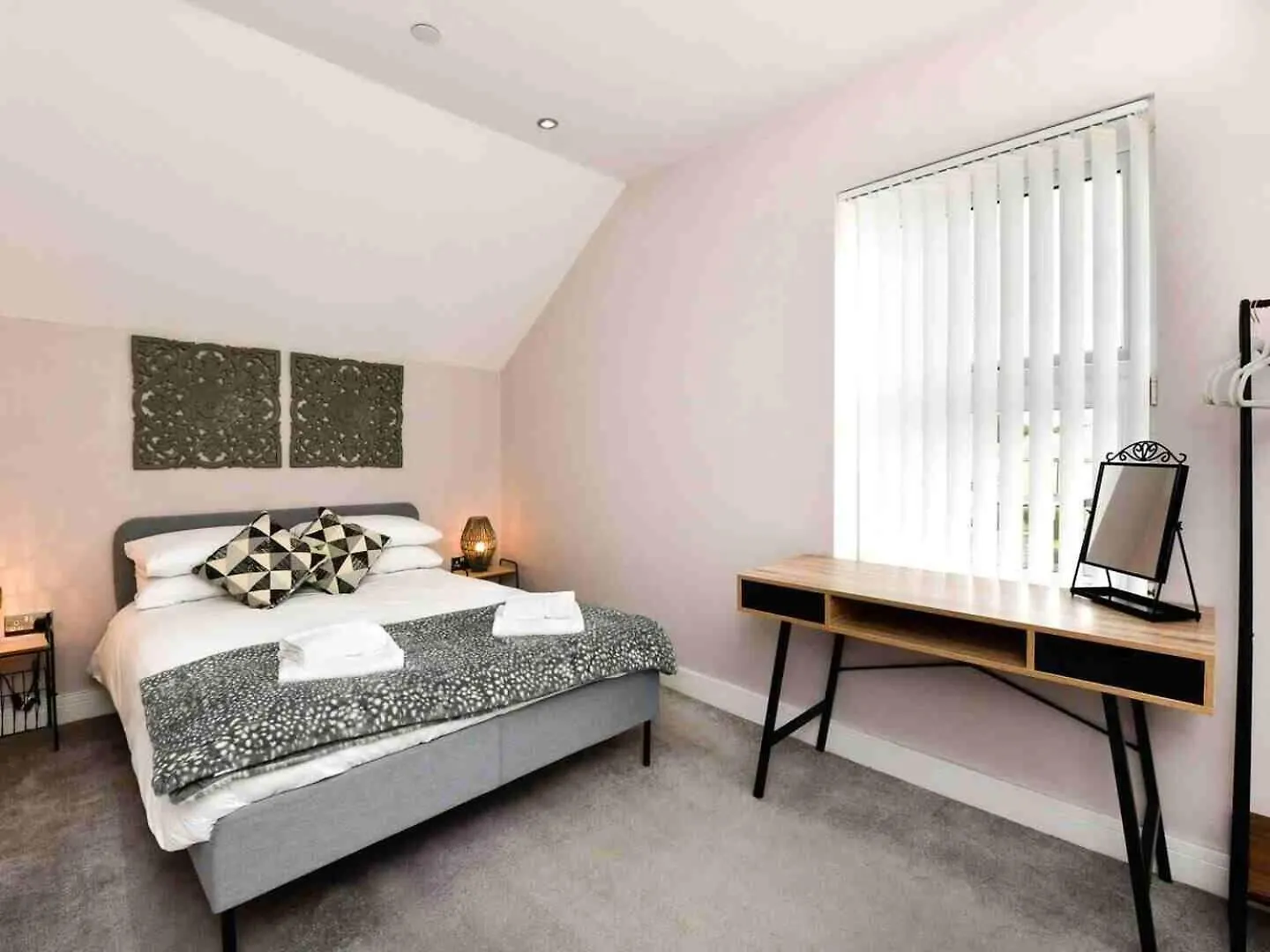 Cohost Partners Spacious 3 Bed Retreat Cardiff Guest house